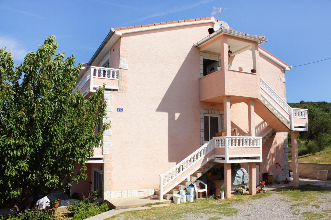 Apartments With A Parking Space Kampor, Rab - 5029 Dış mekan fotoğraf